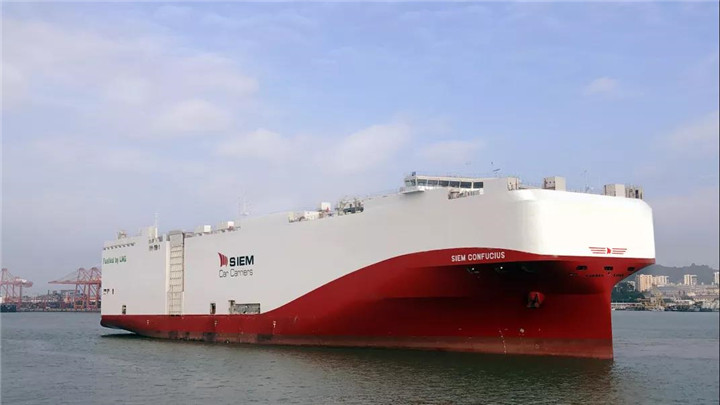 厦船重工7500TEU.jpg