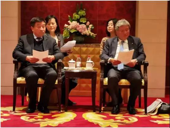 郭大成与日本舶用工业会长座谈.jpg
